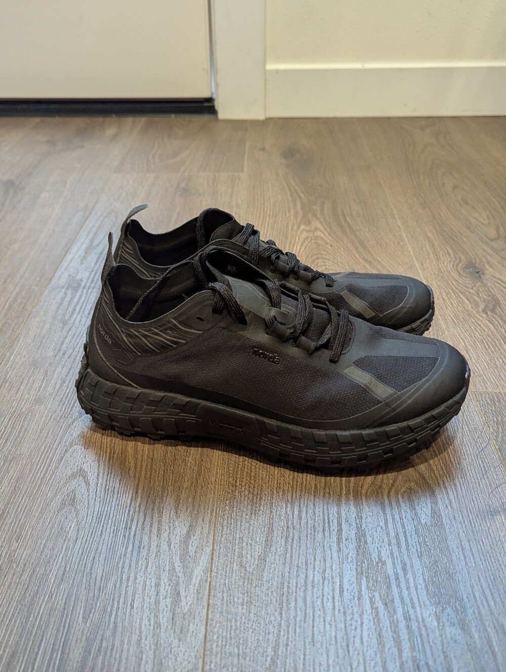Norda 001A Trail Sneaker All-Black Men’s Athletic Sneakers